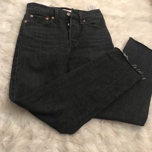 LEVIS Charcoal wedgie straight